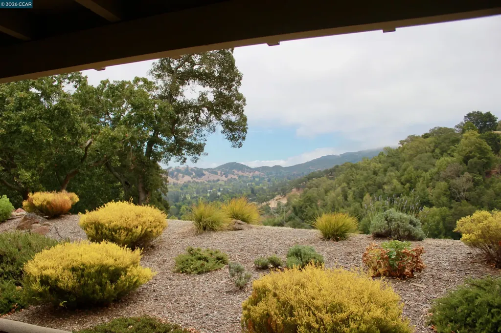 2100 Skycrest Drive Walnut Creek CA 94595