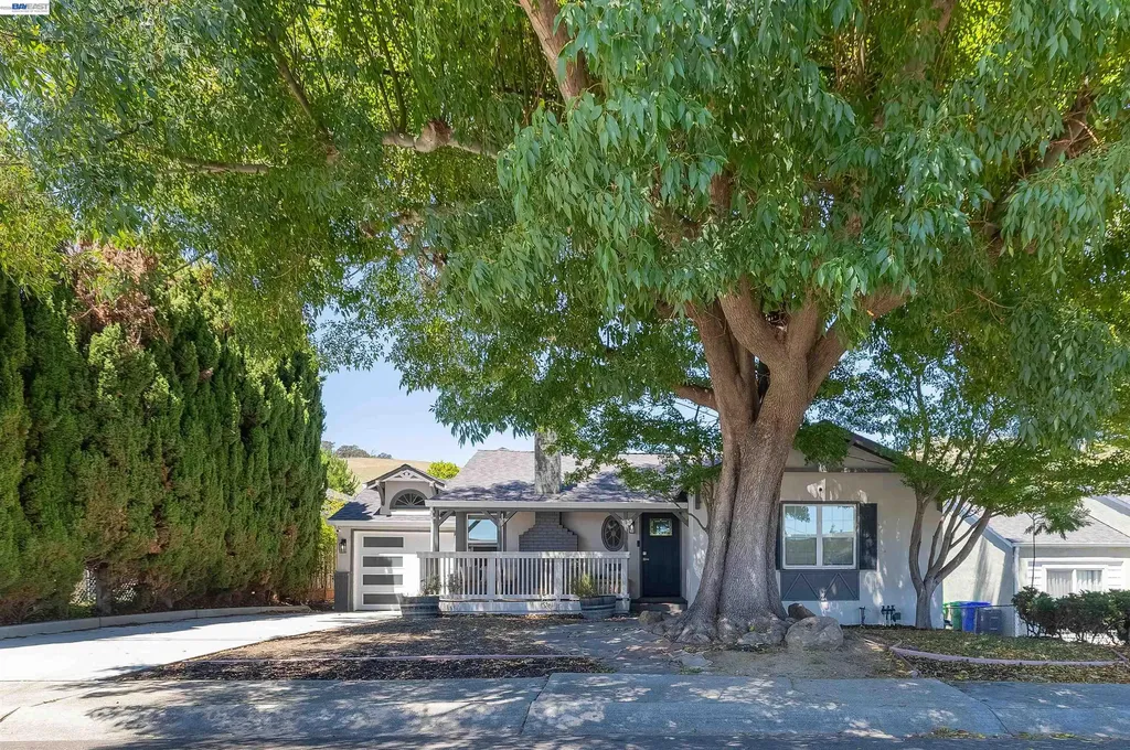 16004 Wellington Way Castro Valley CA 94578