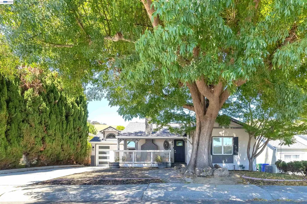 16004 Wellington Way Castro Valley CA 94578