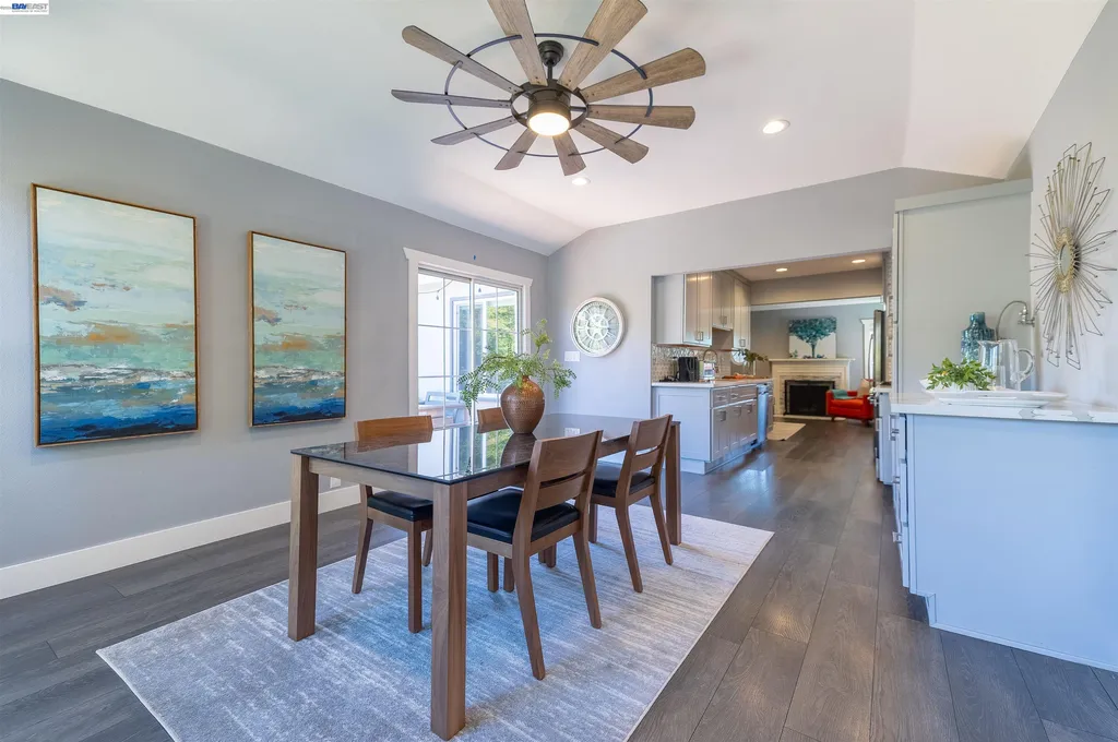 16004 Wellington Way Castro Valley CA 94578