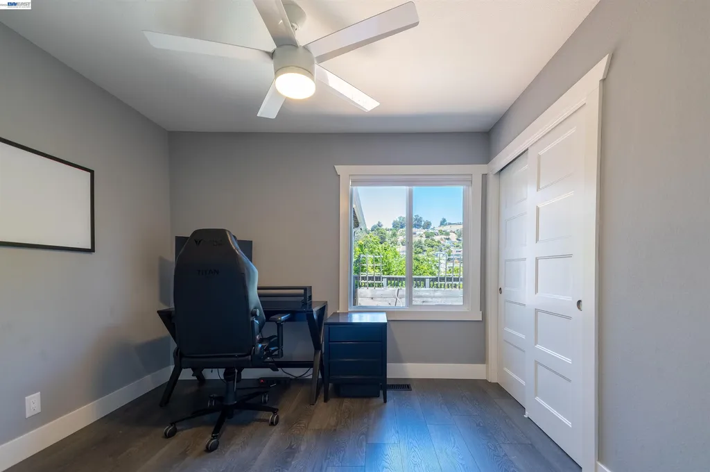 16004 Wellington Way Castro Valley CA 94578