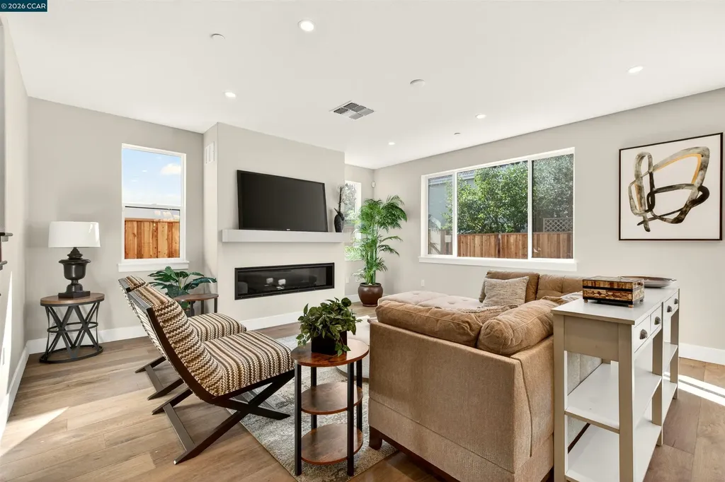 2201 Vandeleur Drive Napa CA 94558