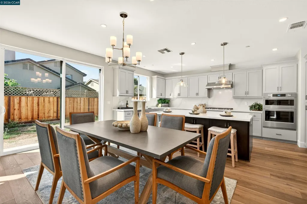 2201 Vandeleur Drive Napa CA 94558