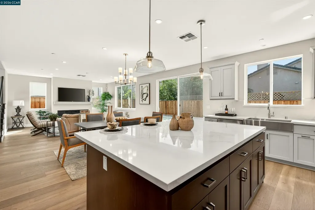 2201 Vandeleur Drive Napa CA 94558