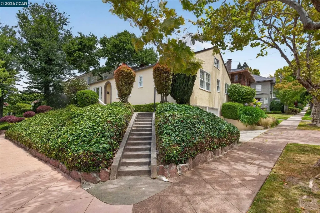 140 Highland Avenue Piedmont CA 94611