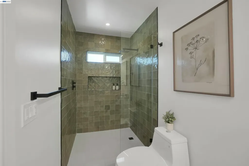 25353 Tarman Avenue Hayward CA 94544