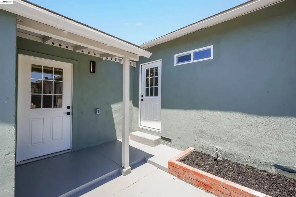 25353 Tarman Avenue Hayward CA 94544