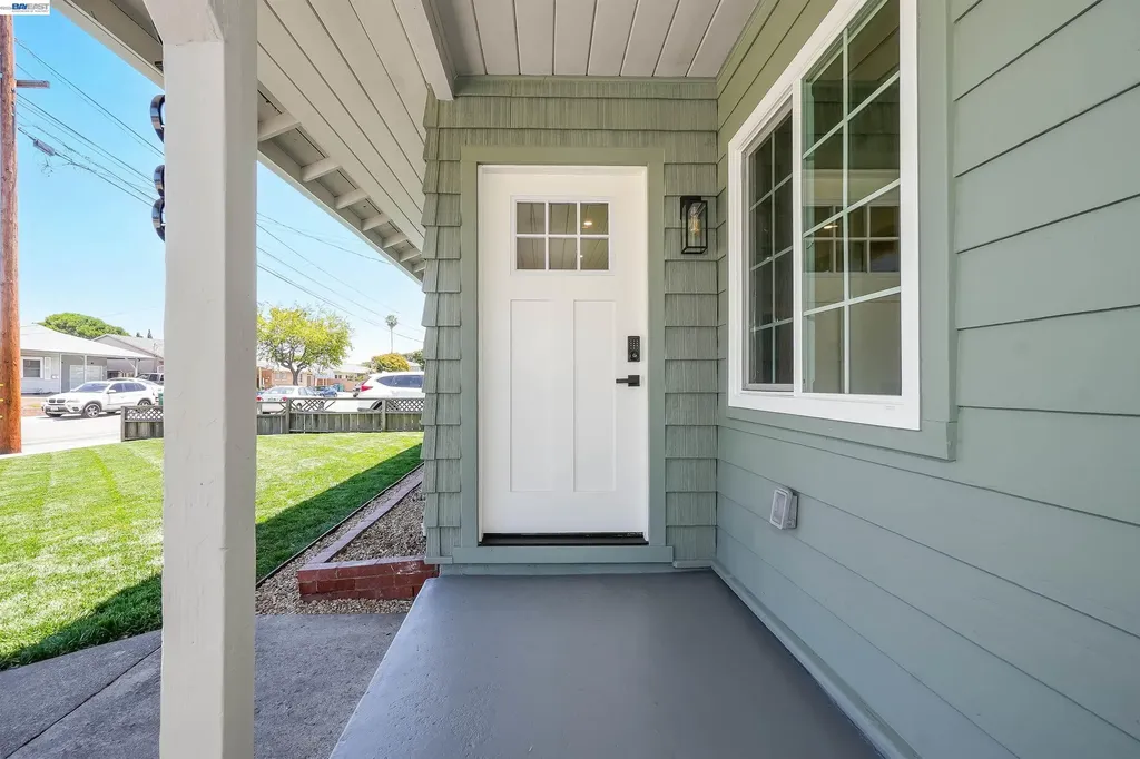 25353 Tarman Avenue Hayward CA 94544