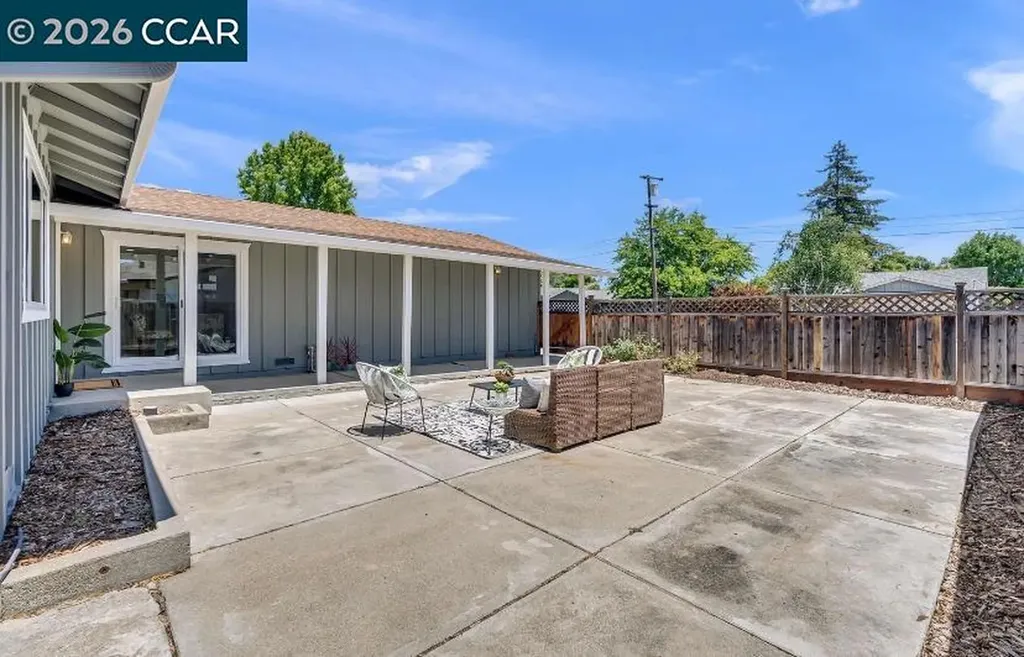 3573 Falcon Drive Concord CA 94520