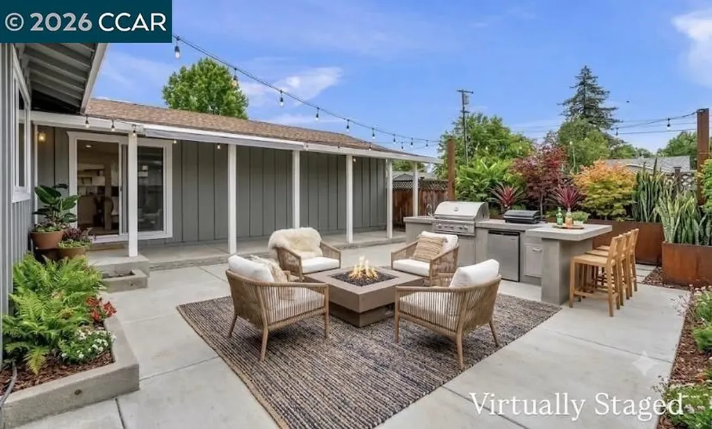 3573 Falcon Drive Concord CA 94520