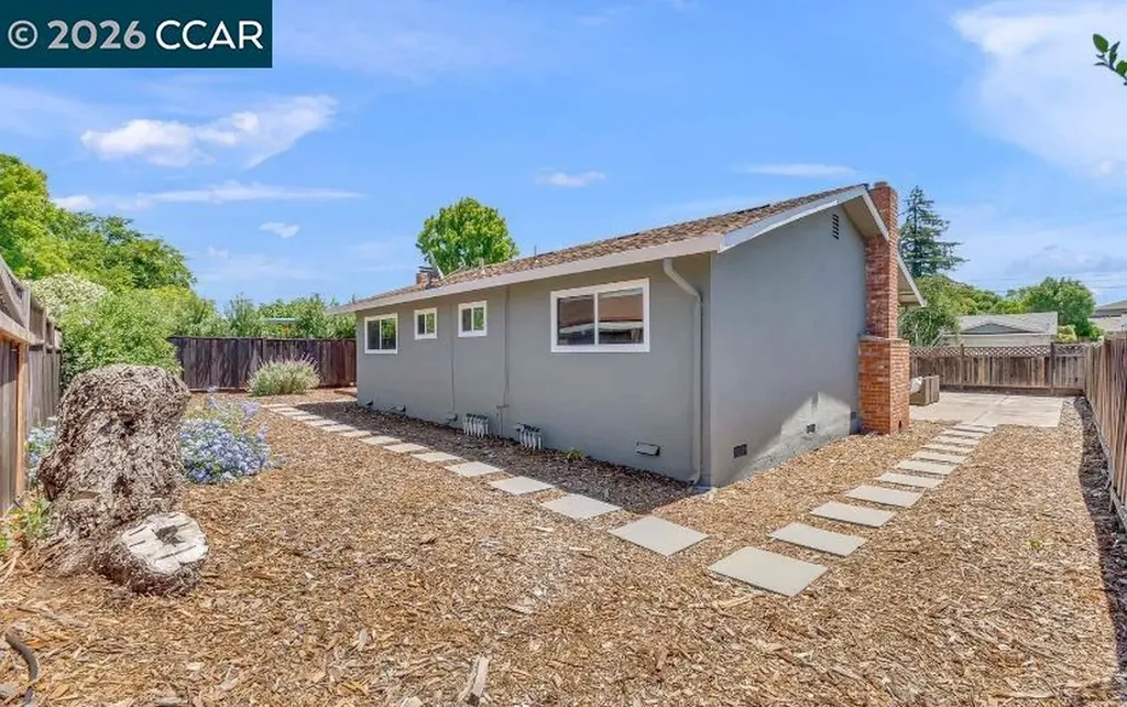 3573 Falcon Drive Concord CA 94520