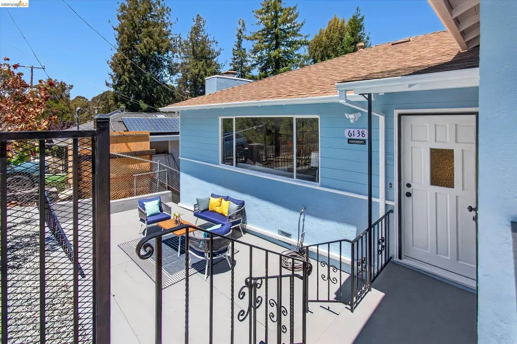 6138 Oakdale Avenue Oakland CA 94605