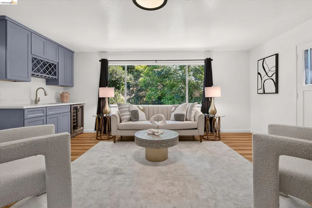 6138 Oakdale Avenue Oakland CA 94605