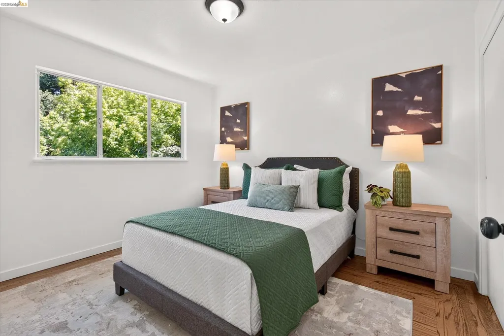 6138 Oakdale Avenue Oakland CA 94605
