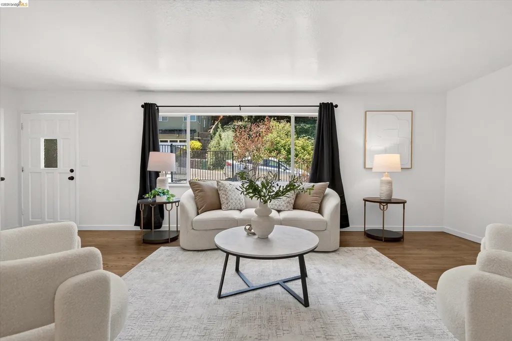 6138 Oakdale Avenue Oakland CA 94605