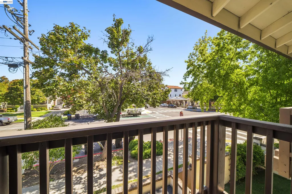 694 Peters Avenue Pleasanton CA 94566