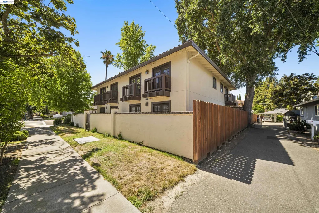 694 Peters Avenue Pleasanton CA 94566