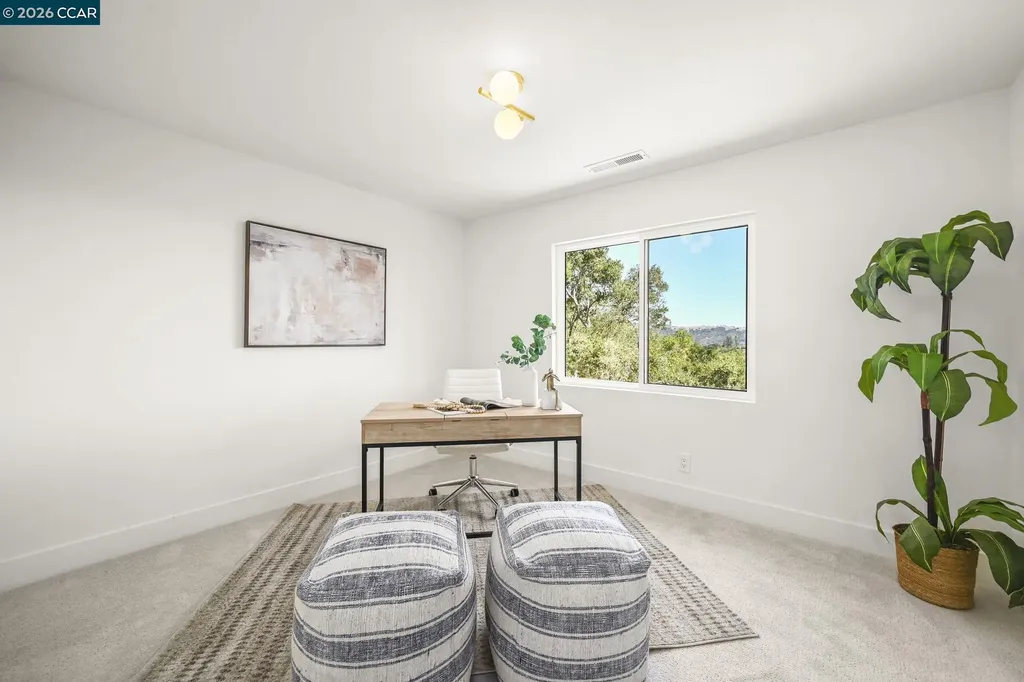 37 Corte Pinon Moraga CA 94556