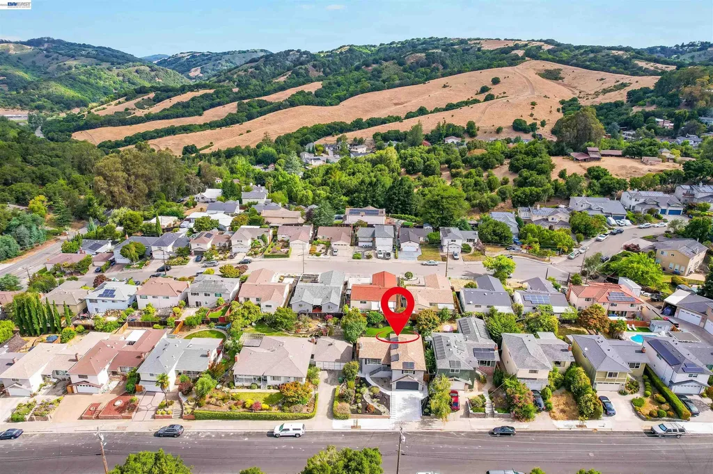 5020 Proctor Road Castro Valley CA 94546