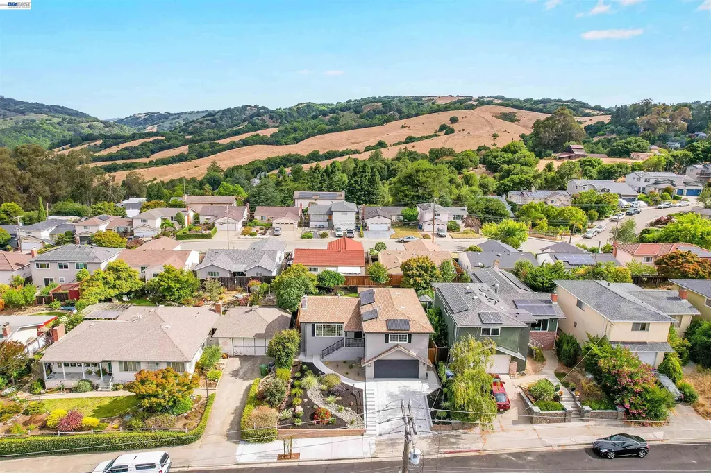5020 Proctor Road Castro Valley CA 94546