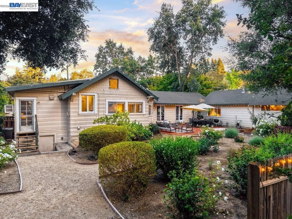 208 South Avenue Alamo CA 94507