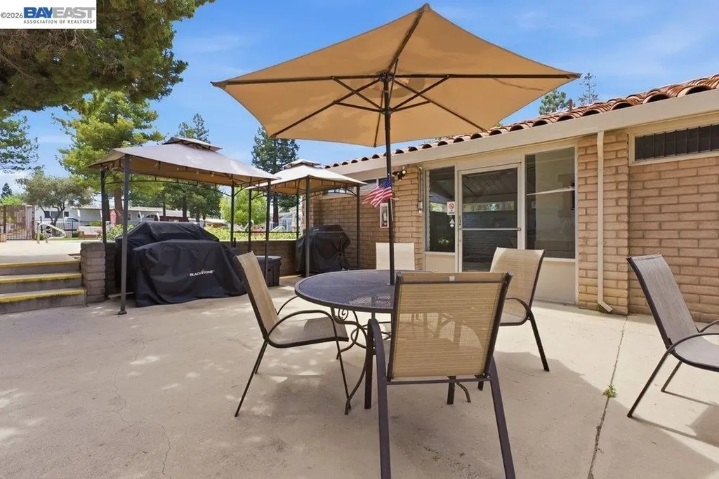 3231 Vineyard Avenue Pleasanton CA 94566