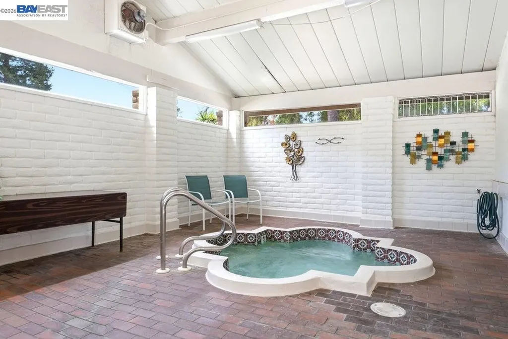 3231 Vineyard Avenue Pleasanton CA 94566
