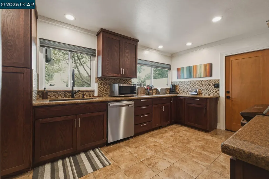 917 Hamilton Drive Pleasant Hill CA 94523