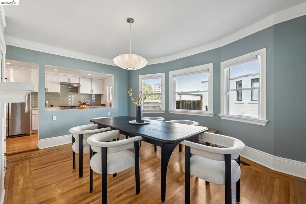 758 61st Street Oakland CA 94609