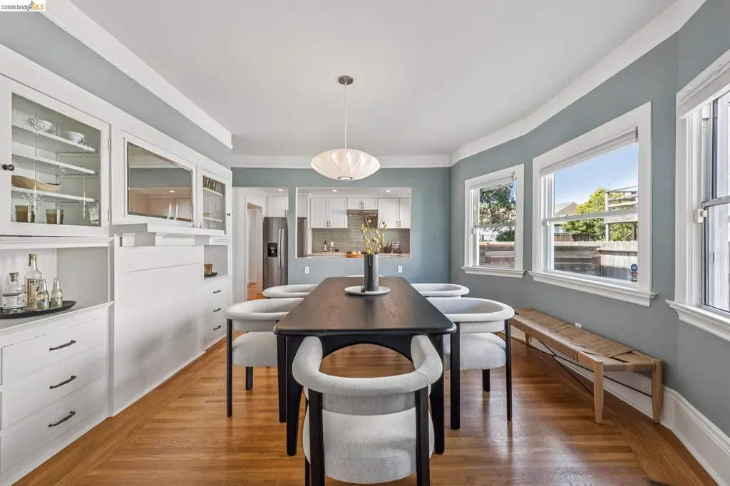 758 61st Street Oakland CA 94609