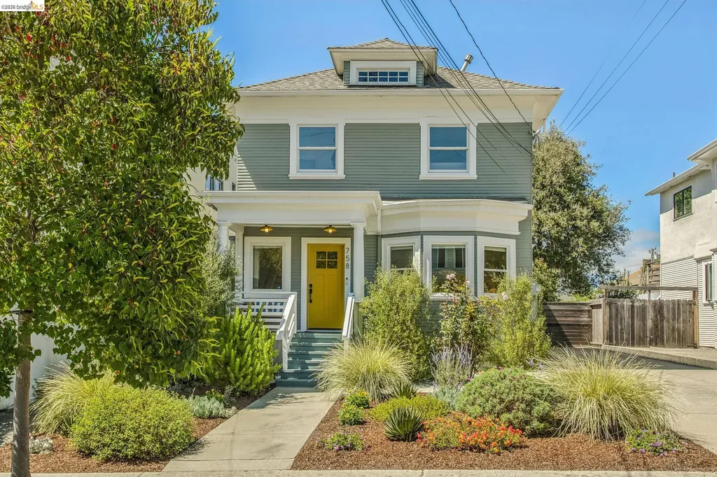758 61st Street Oakland CA 94609