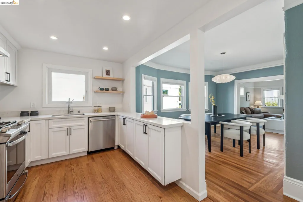 758 61st Street Oakland CA 94609