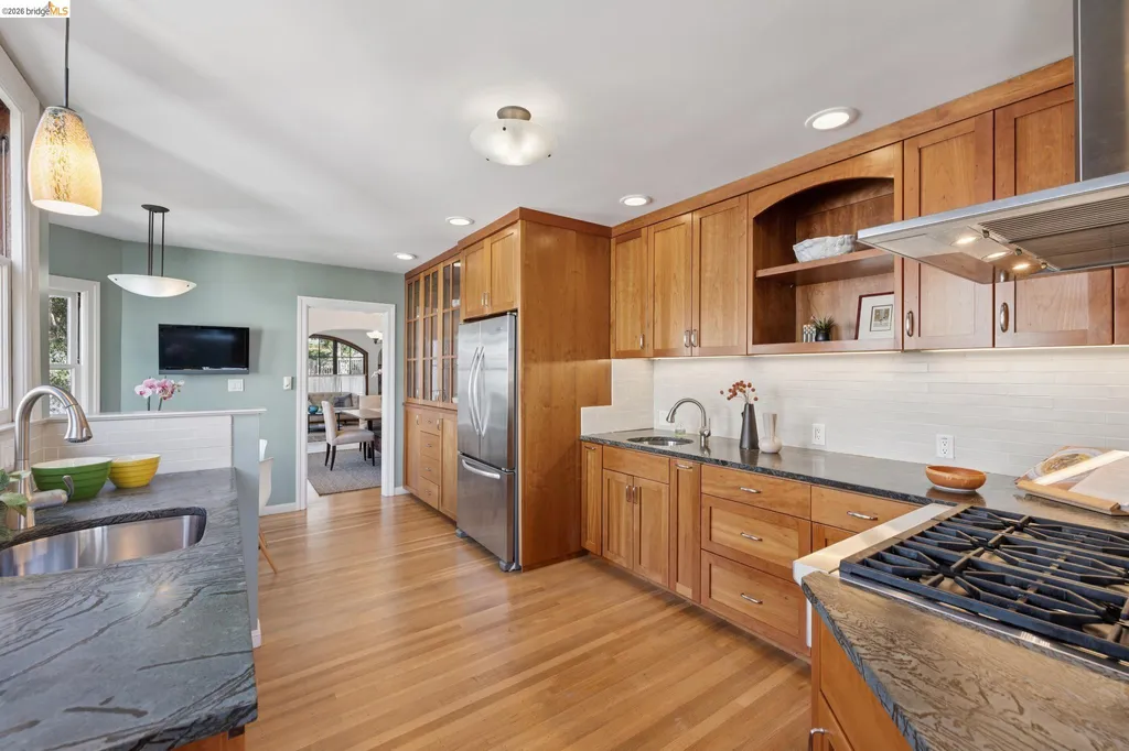 2558 Hilgard Avenue Berkeley CA 94709