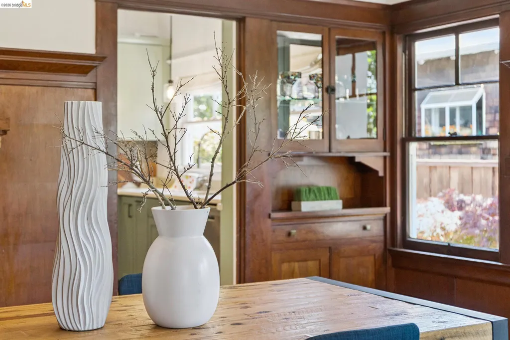 1701 Derby Street Berkeley CA 94703
