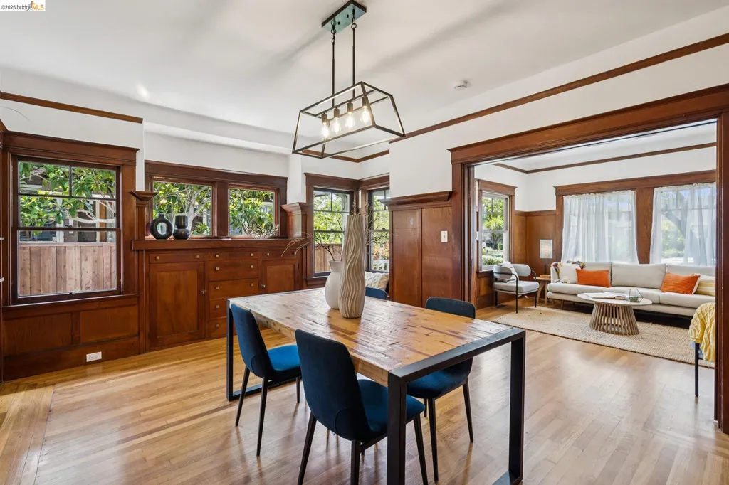 1701 Derby Street Berkeley CA 94703