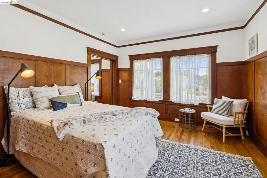 1701 Derby Street Berkeley CA 94703