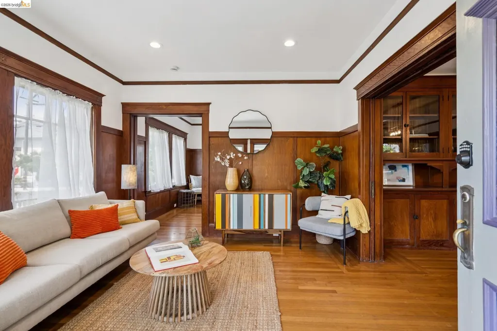 1701 Derby Street Berkeley CA 94703