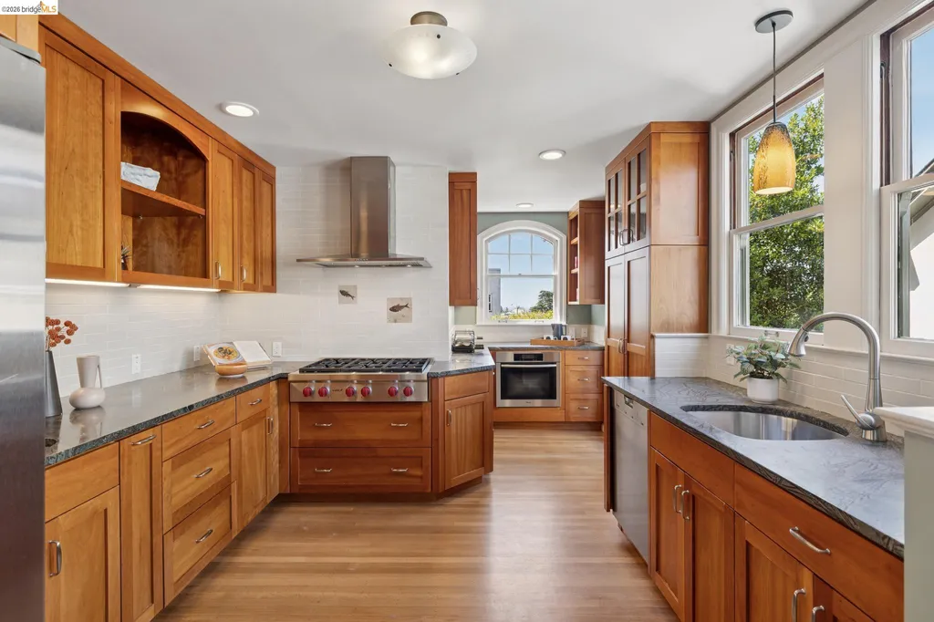 2558 Hilgard Avenue Berkeley CA 94709