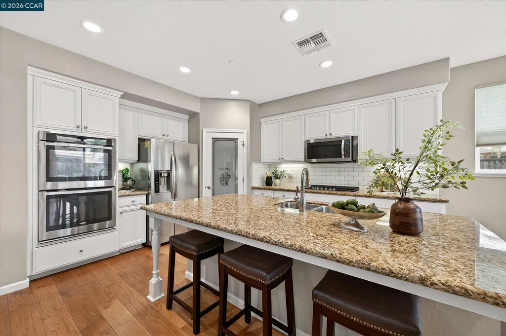 8023 Westport Circle Discovery Bay CA 94505