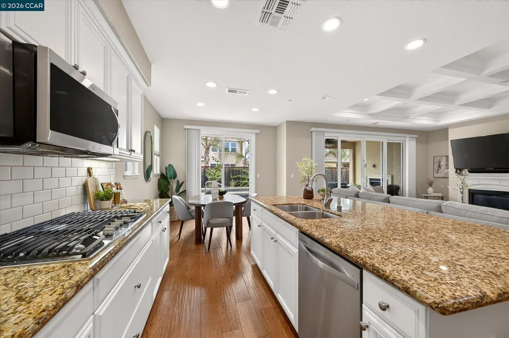 8023 Westport Circle Discovery Bay CA 94505