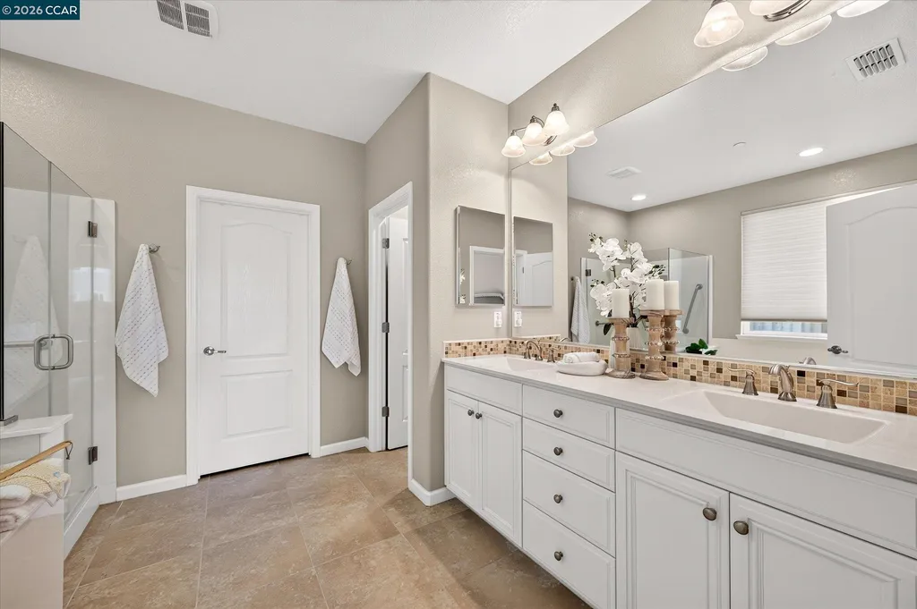 8023 Westport Circle Discovery Bay CA 94505