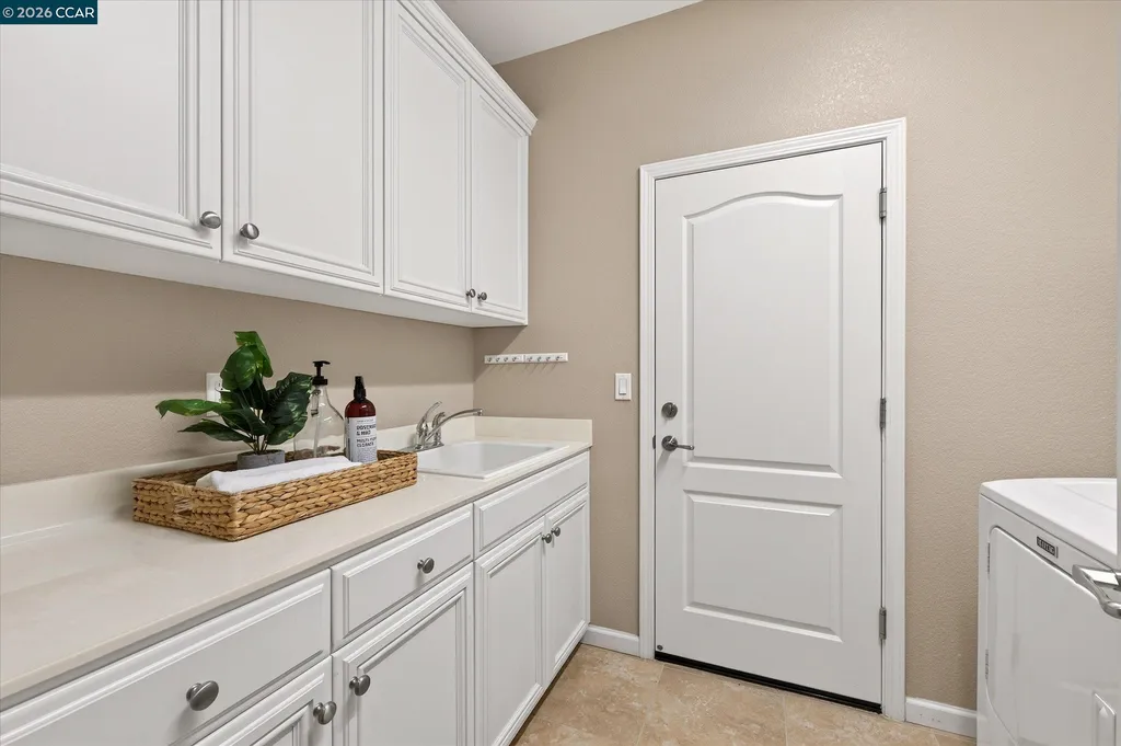 8023 Westport Circle Discovery Bay CA 94505