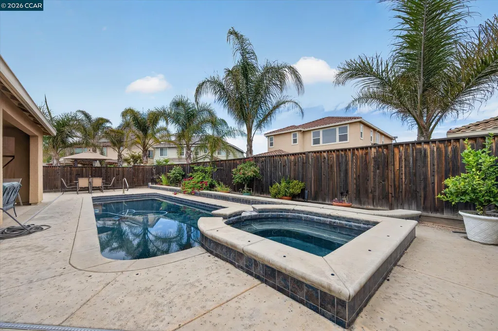8023 Westport Circle Discovery Bay CA 94505