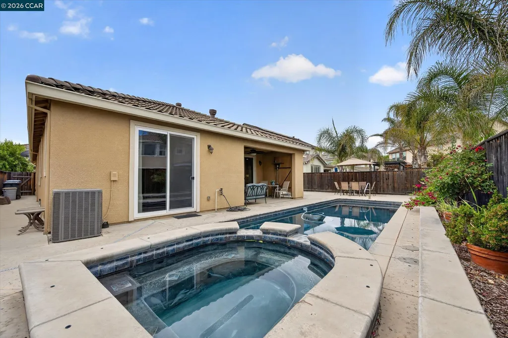 8023 Westport Circle Discovery Bay CA 94505