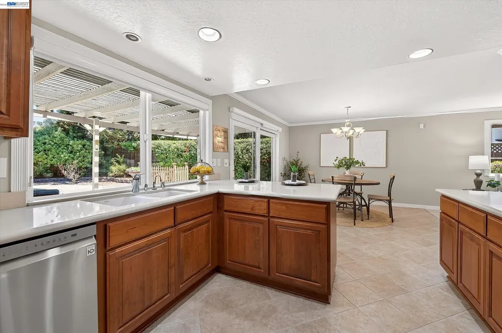 2360 Hampton Road Livermore CA 94550