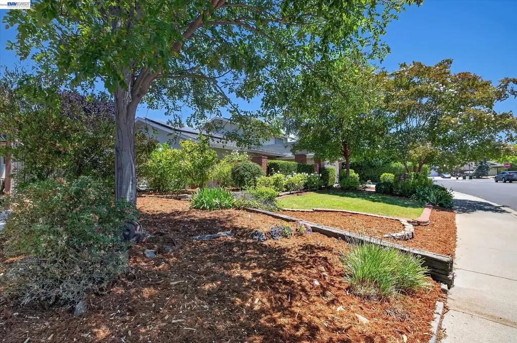 2360 Hampton Road Livermore CA 94550