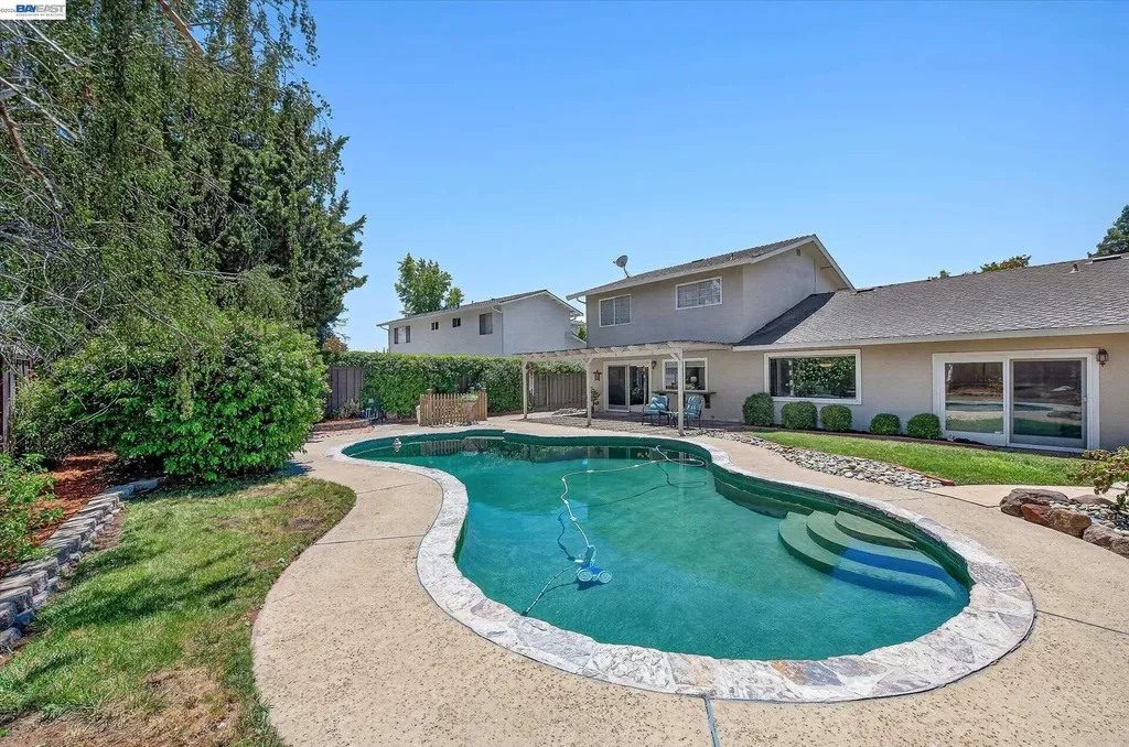 2360 Hampton Road Livermore CA 94550