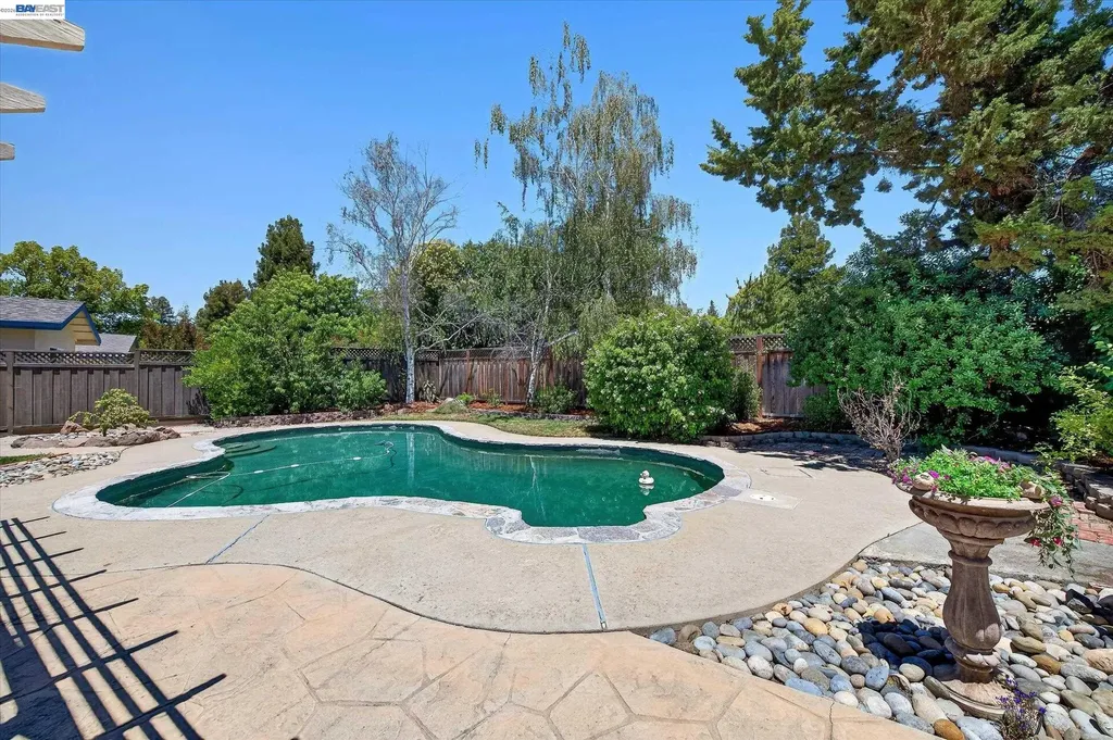 2360 Hampton Road Livermore CA 94550