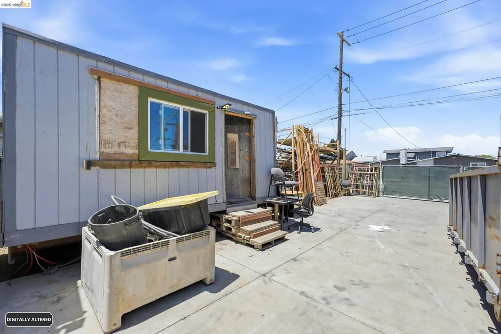 130 Maine Avenue Richmond CA 94804