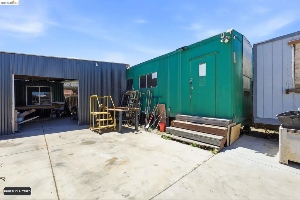 130 Maine Avenue Richmond CA 94804
